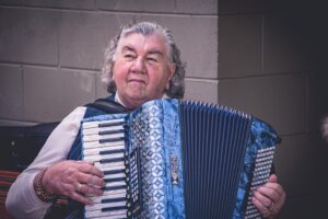 Photo learn accordion