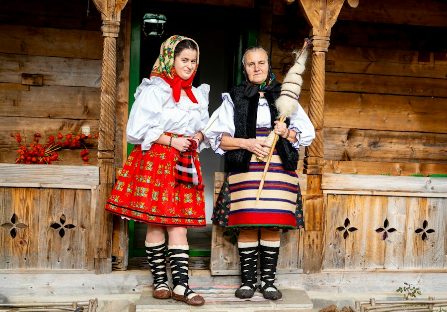 muzica de petrecere românească